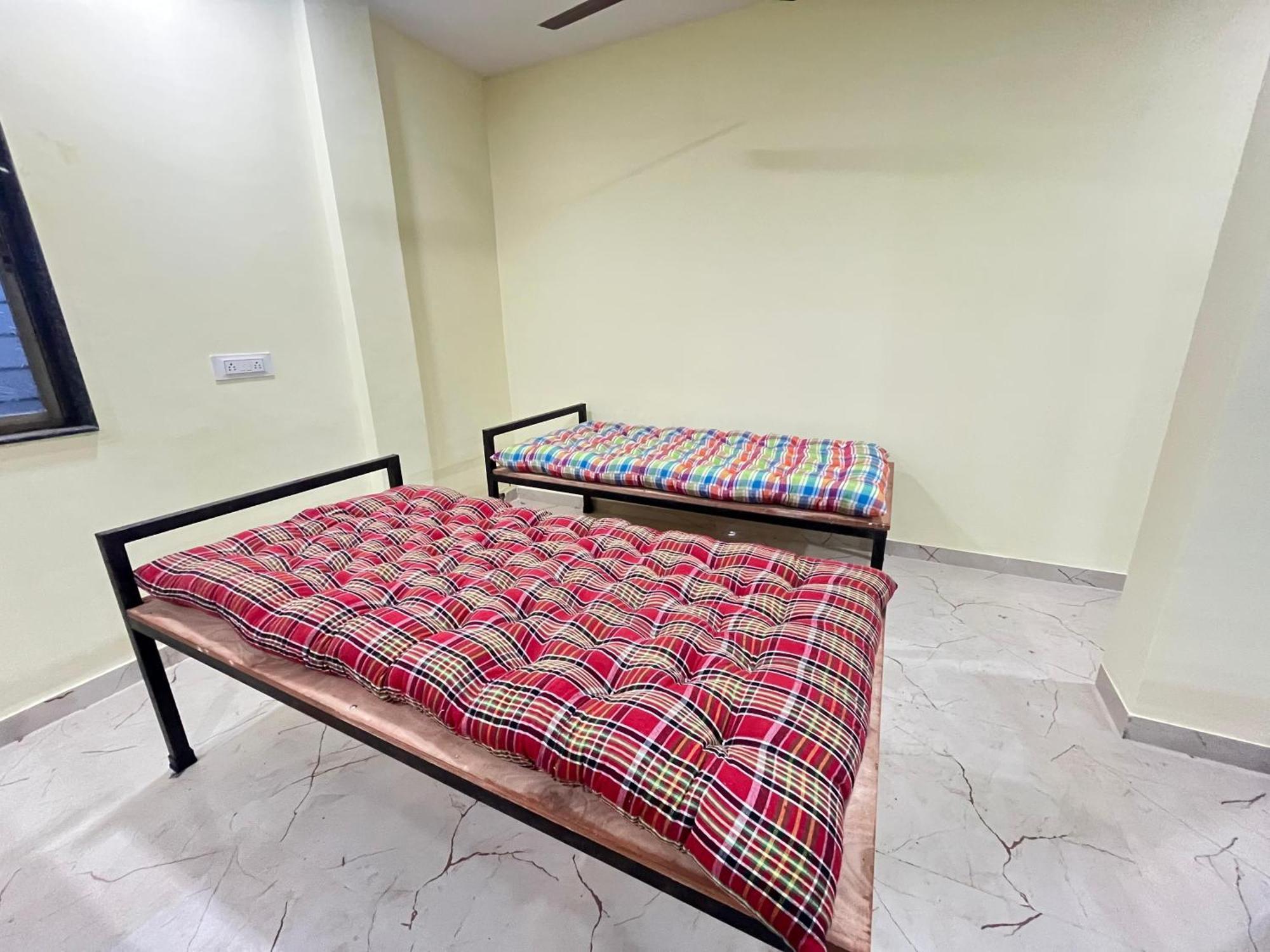 Shree Swami Samarth Pg Rooms For Boys Solapur Exterior foto