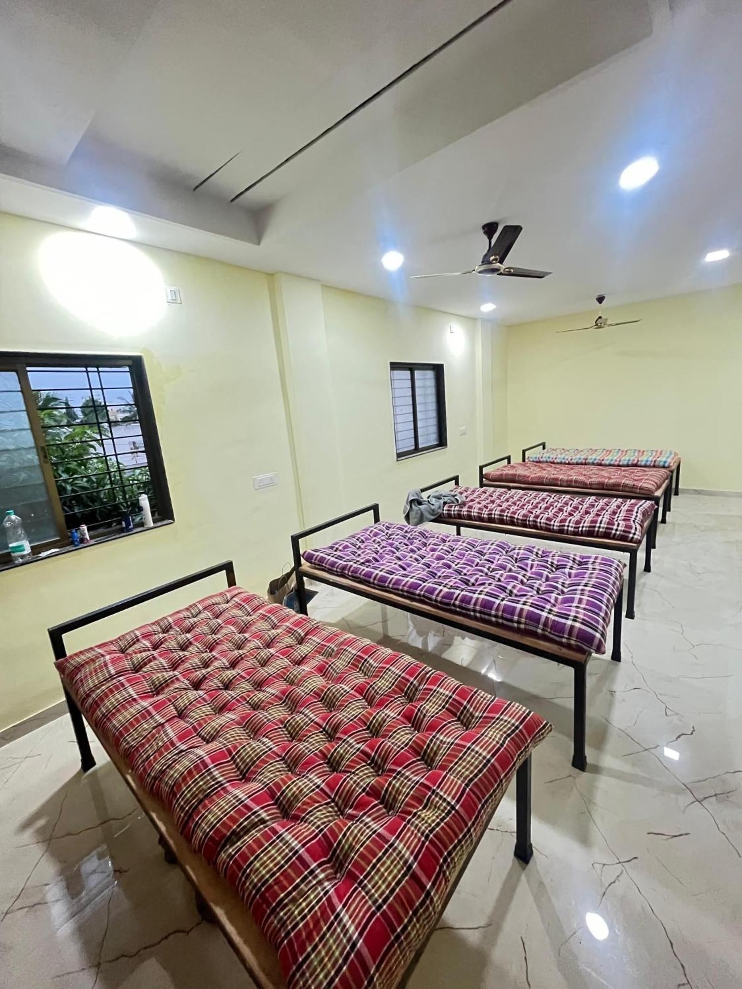 Shree Swami Samarth Pg Rooms For Boys Solapur Exterior foto